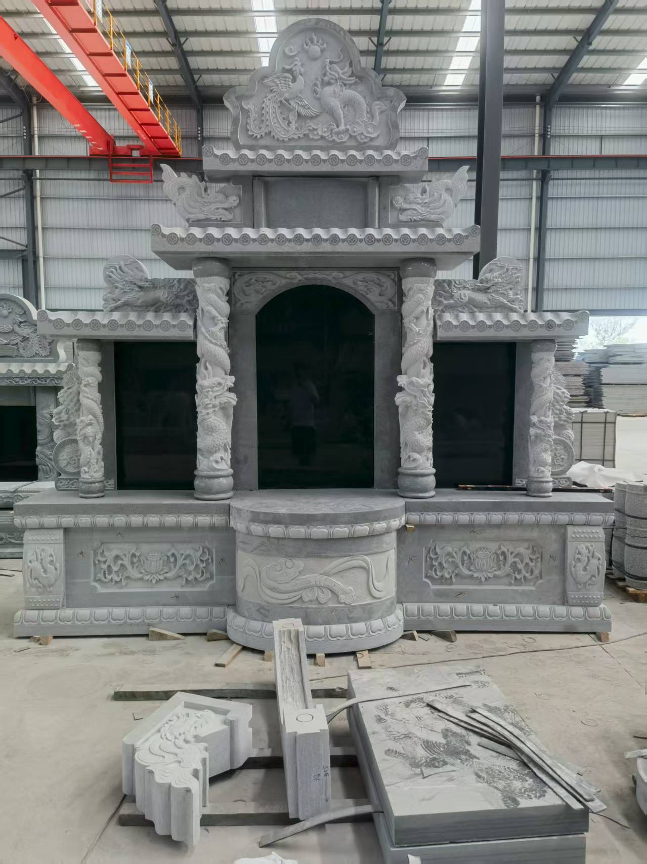 临沂 芝麻灰高档墓碑，土墓，可定制