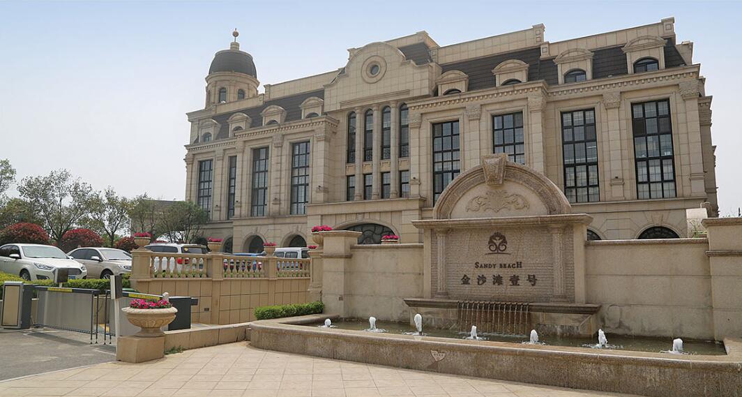 临沂花岗岩黄金麻建筑外墙干挂案例