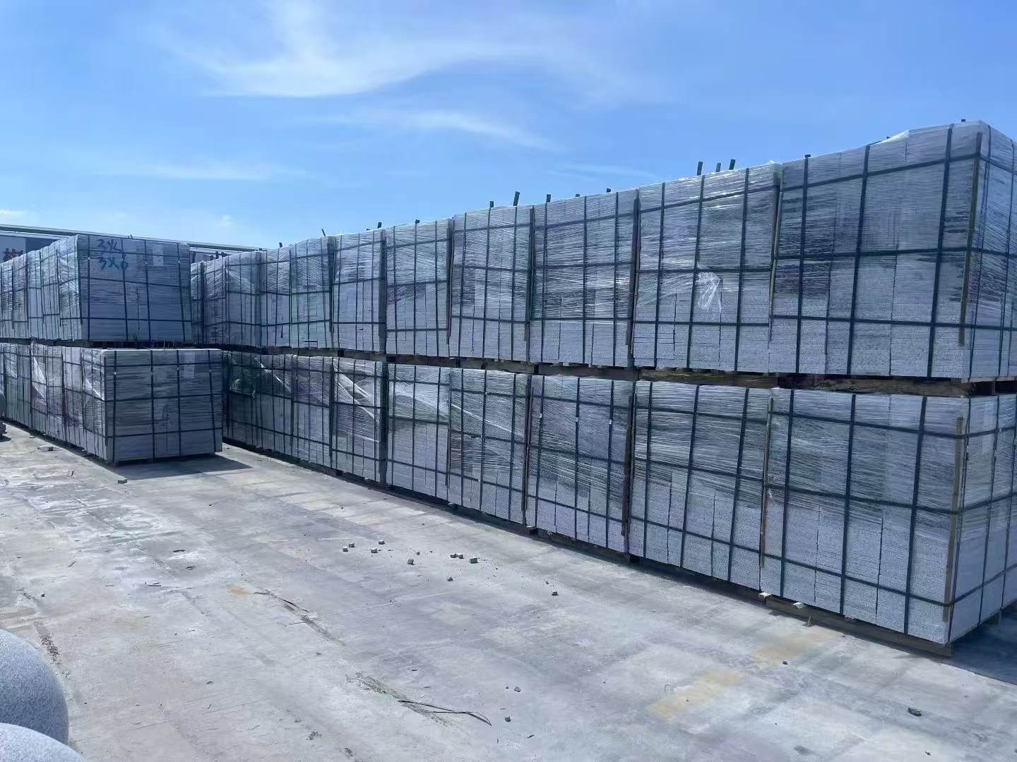 临沂 芝麻白火烧成品300*600地铺料，大量现货，物美价廉